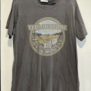 Tres Bien Gray Short Sleeve Tee